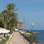 Διαμέρισμα Espana - Punta Prima Orihuela Costa - Large For 6-people 85m2 And Terrace 40m2 Air Conditioning Wi-fi Living Kitchen 2 Bedrooms 2 Bathrooms 3 Swimming Pools Parking Security To The Sea 200m Only 40 Min To The Airport Τορεβιέχα