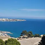 Espana - Punta Prima Orihuela Costa - Large For 6-people 85m2 And Terrace 40m2 Air Conditioning Wi-fi Living Kitchen 2 Bedrooms 2 Bathrooms 3 Swimming Pools Parking Security To The Sea 200m Only 40 Min To The Airport Apartment