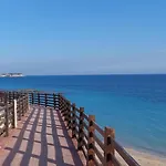 Espana - Punta Prima Orihuela Costa - Large For 6-people 85m2 And Terrace 40m2 Air Conditioning Wi-fi Living Kitchen 2 Bedrooms 2 Bathrooms 3 Swimming Pools Parking Security To The Sea 200m Only 40 Min To The Airport
