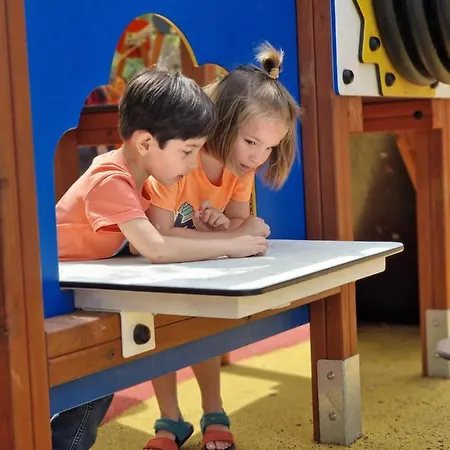 Espana - Punta Prima Orihuela Costa - Large For 6-people 85m2 And Terrace 40m2 Air Conditioning Wi-fi Living Kitchen 2 Bedrooms 2 Bathrooms 3 Swimming Pools Parking Security To The Sea 200m Only 40 Min To The Airport شقة *