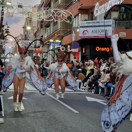 Espana - Punta Prima Orihuela Costa - Large For 6-people 85m2 And Terrace 40m2 Air Conditioning Wi-fi Living Kitchen 2 Bedrooms 2 Bathrooms 3 Swimming Pools Parking Security To The Sea 200m Only 40 Min To The Airport * تورّيفيِخا