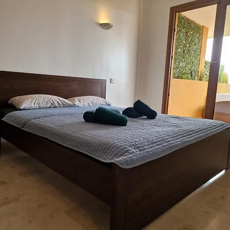 Espana - Punta Prima Orihuela Costa - Large For 6-people 85m2 And Terrace 40m2 Air Conditioning Wi-fi Living Kitchen 2 Bedrooms 2 Bathrooms 3 Swimming Pools Parking Security To The Sea 200m Only 40 Min To The Airport * Torrevieja