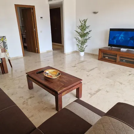 Apartamento Espana - Punta Prima Orihuela Costa - Large For 6-people 85m2 And Terrace 40m2 Air Conditioning Wi-fi Living Kitchen 2 Bedrooms 2 Bathrooms 3 Swimming Pools Parking Security To The Sea 200m Only 40 Min To The Airport *